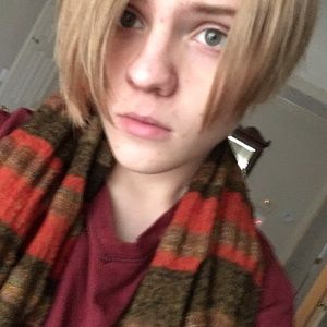 Meet your Posher, Thomas